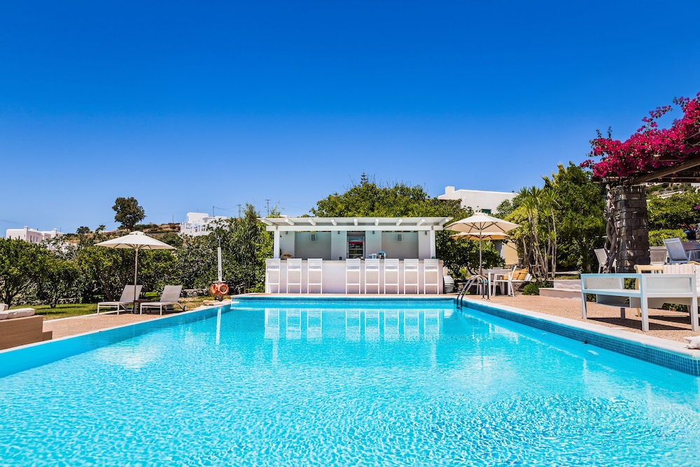 Roses Beach Hotel