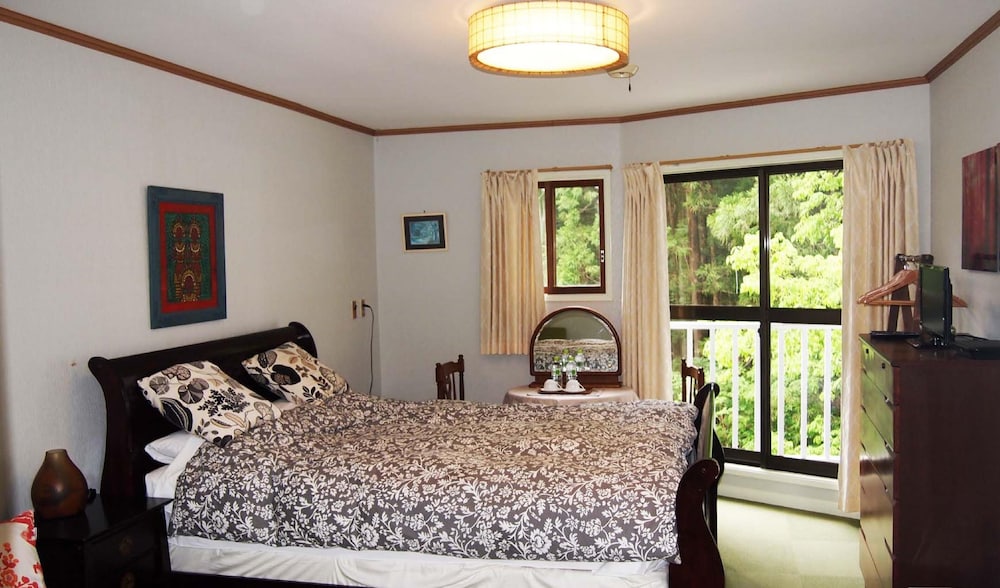 Nikko Teddy Bear House