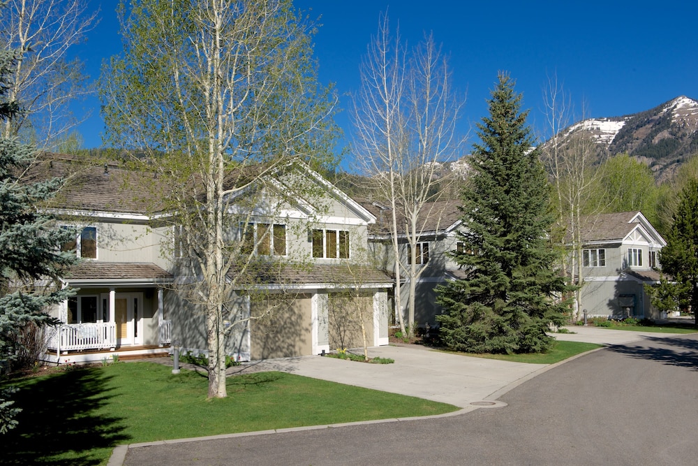 Teton Pines Townhome Collection by JHRL