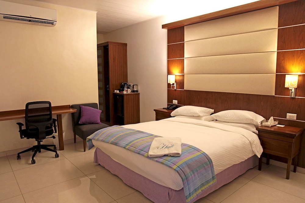 The Hub Hotel