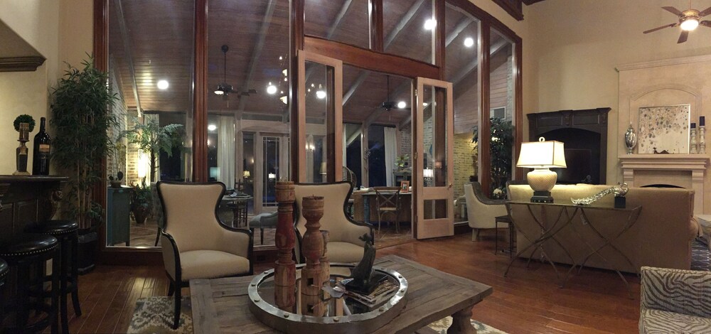 Louisiana Cajun Mansion