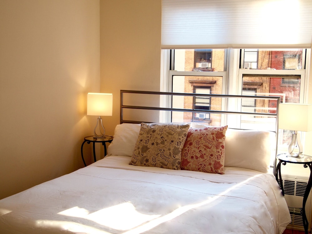 Chelsea West 30th Street - 1BR Apartment