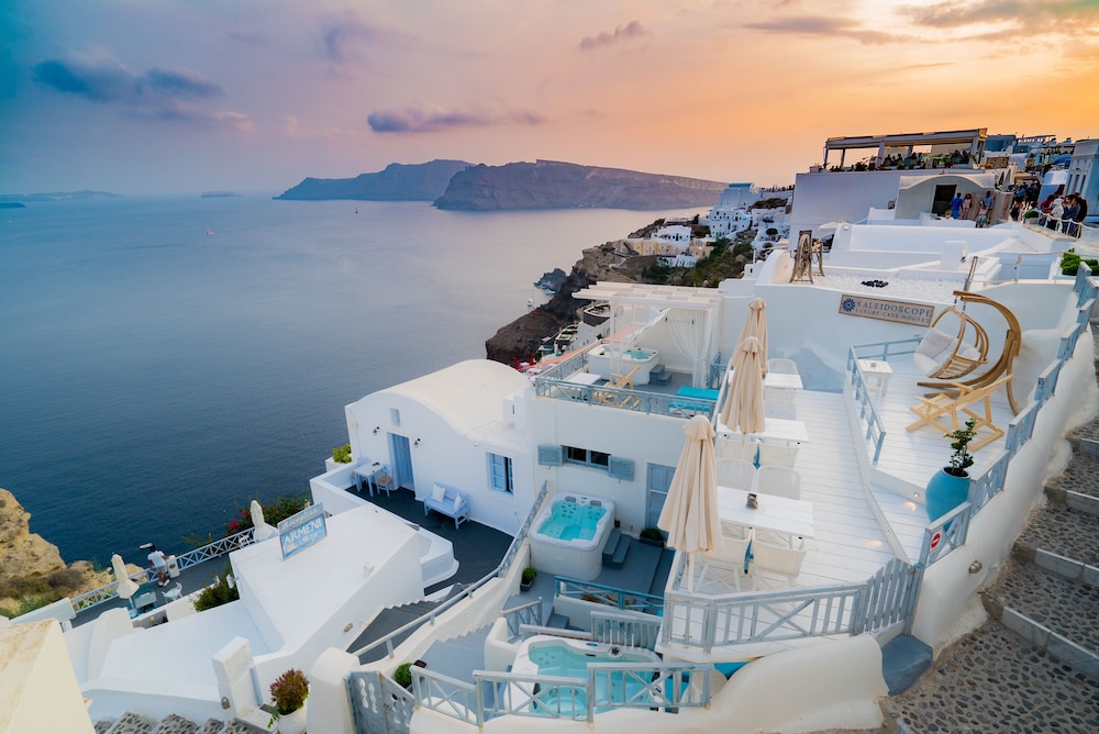 Kaleidoscope Cave Houses Oia
