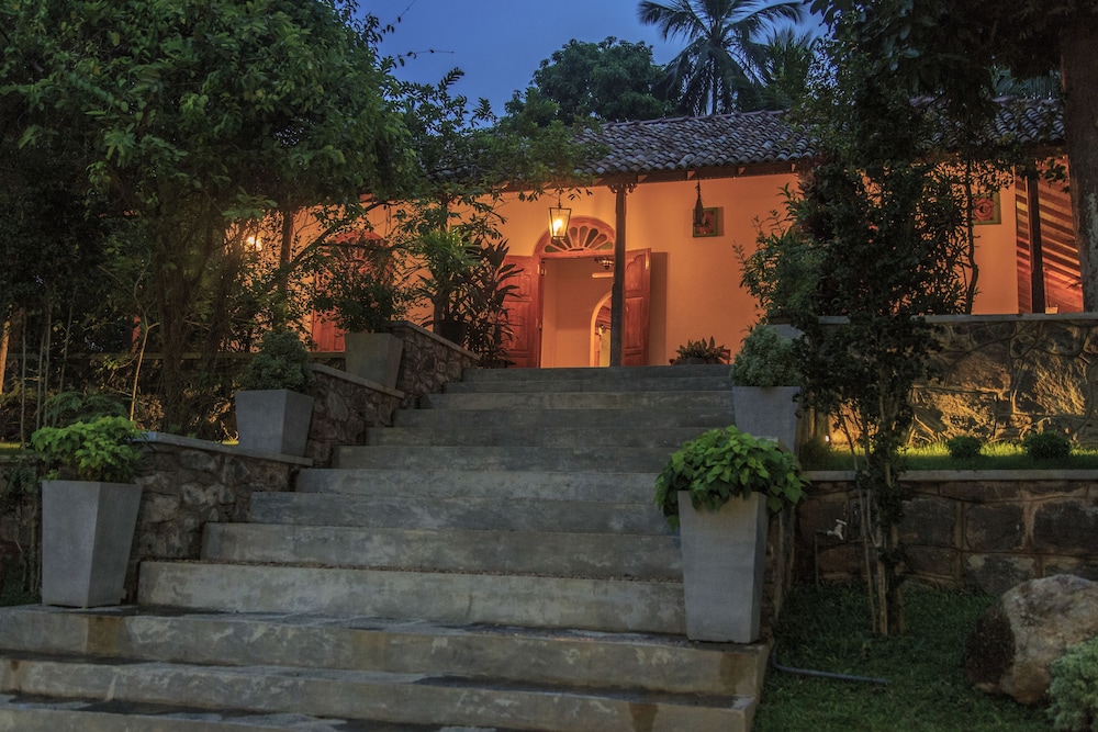Lali Villa