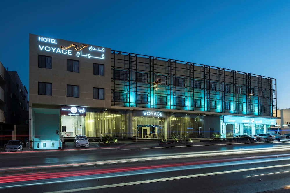 Voyage Hotel