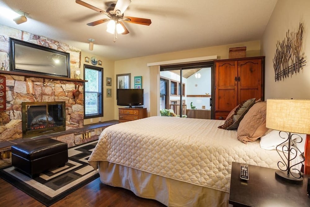 Coles Bay Vacation Retreat