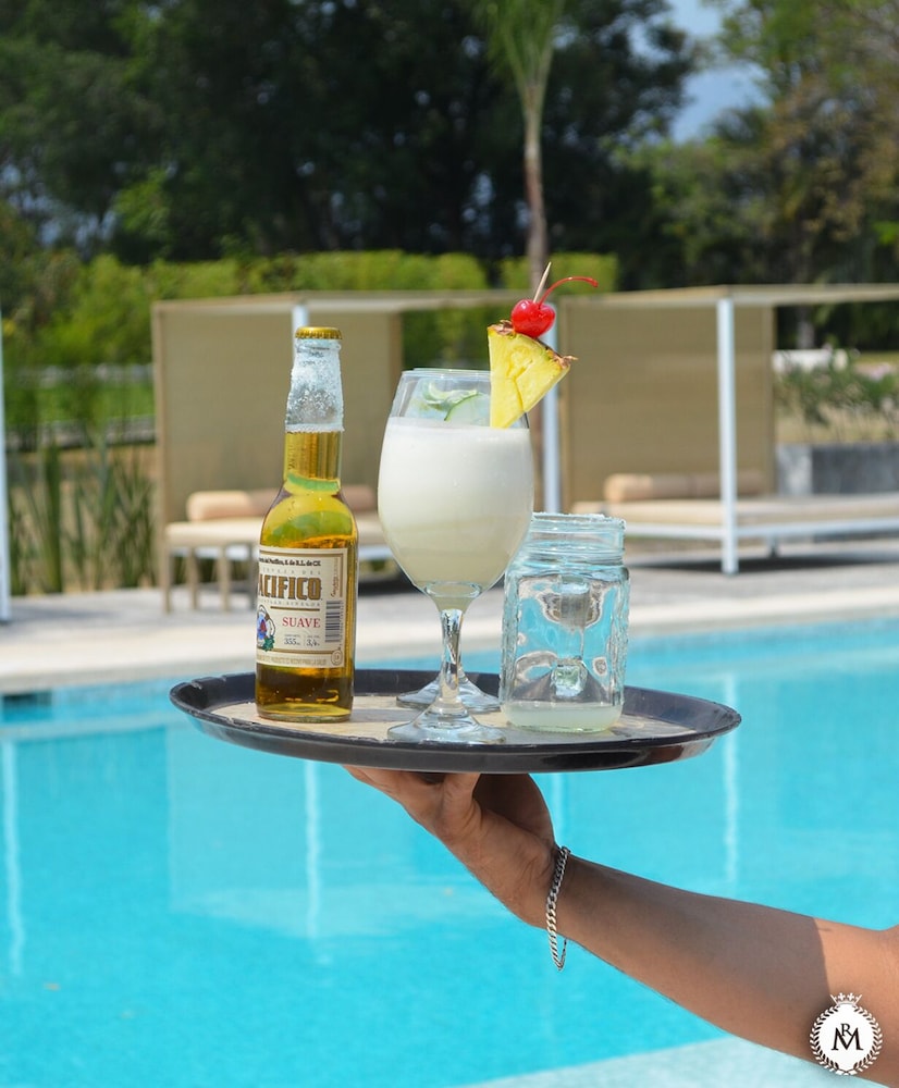 Rancho Macloy Hotel Spa & Social Events