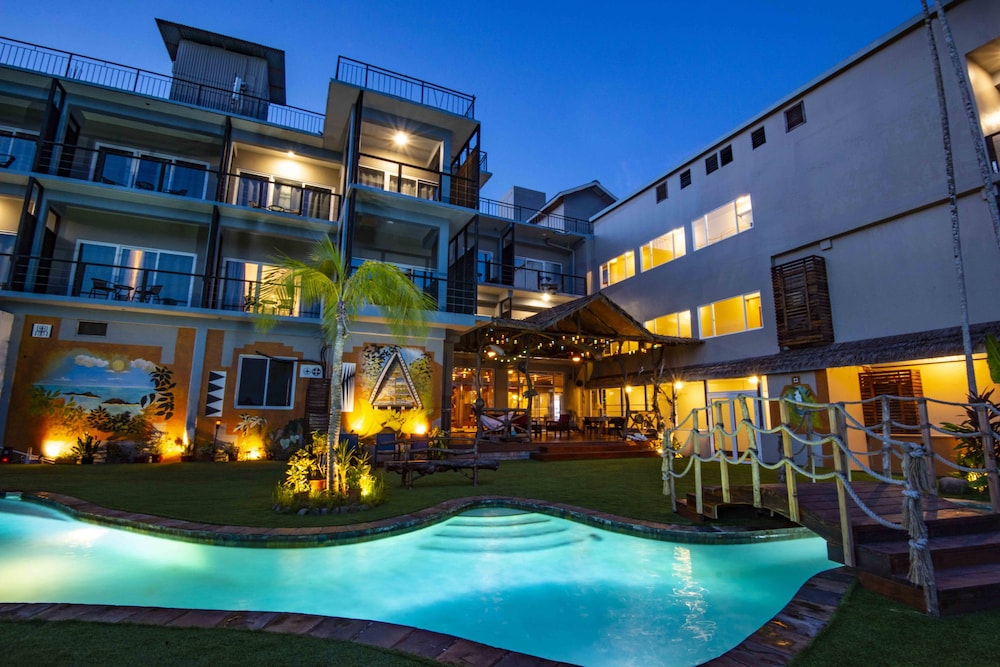 Palau Central Hotel