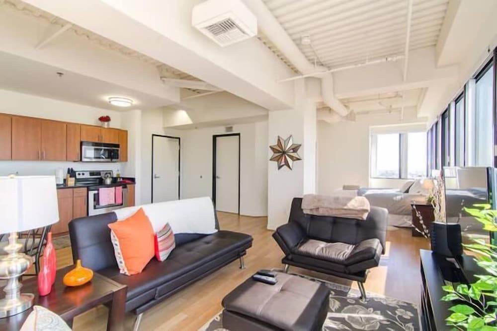 Hollywood Highrise 0 Bedroom Studio By Senstay