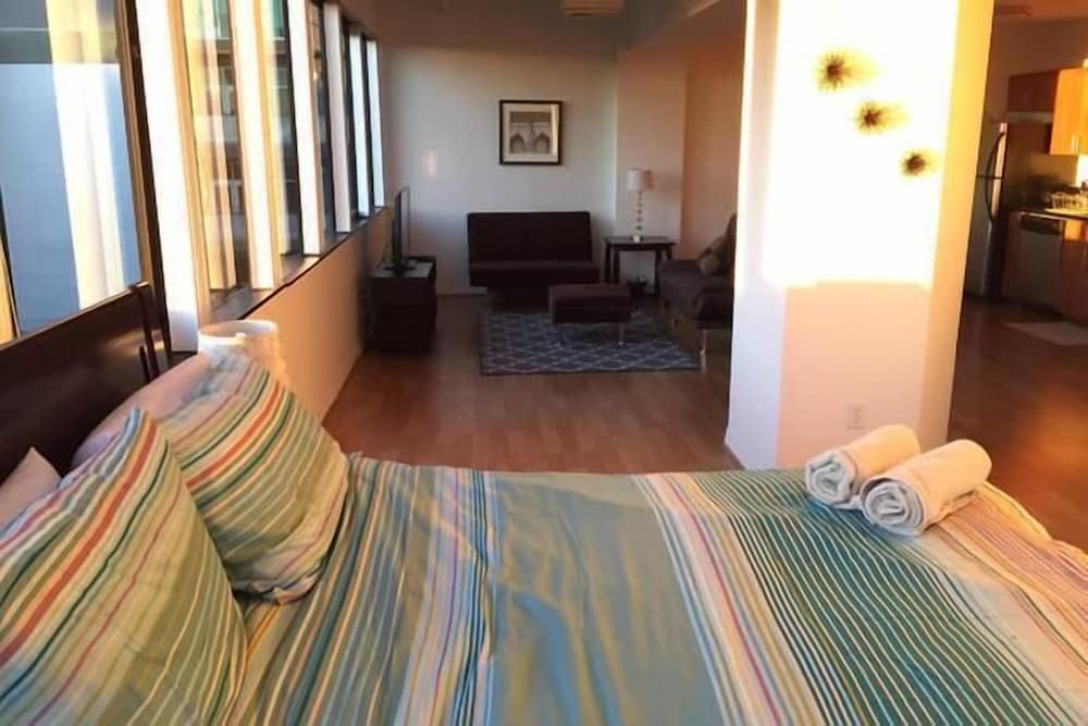 Hollywood Studio 0 Bedroom Studio By Senstay