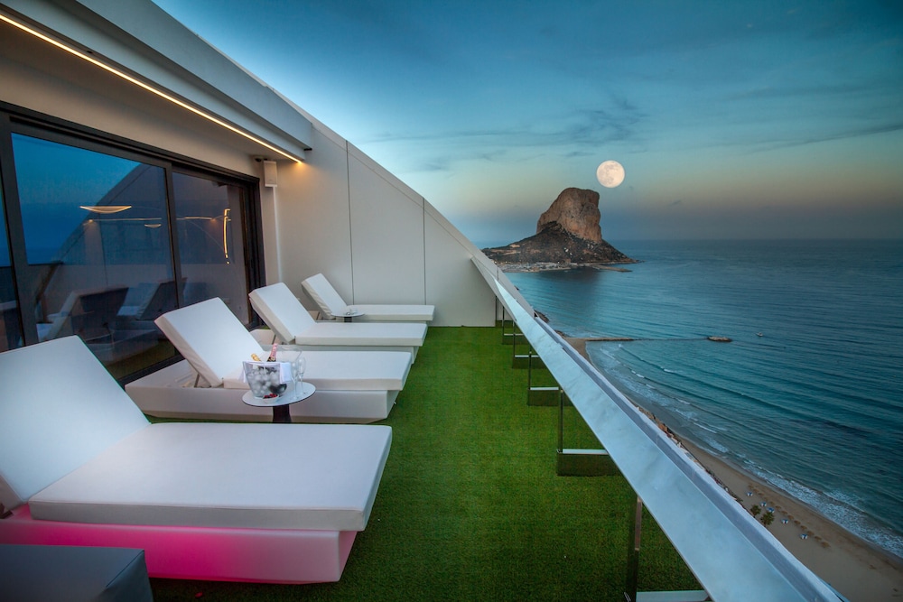 ESTIMAR Calpe Suitopia 3 & three