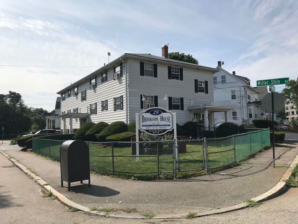 Brookside House