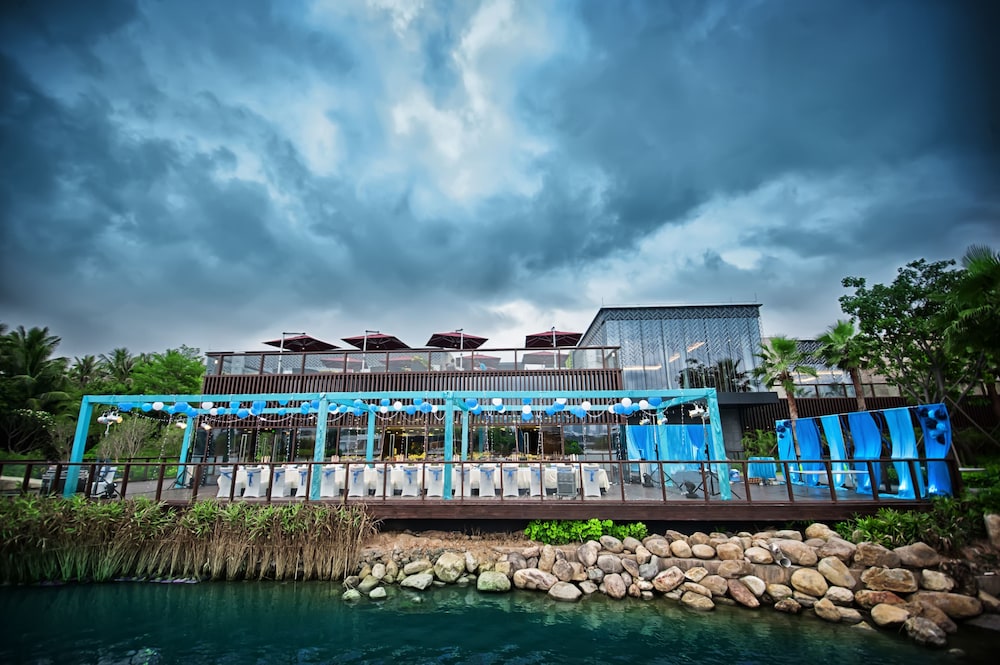 Bay Breeze Resort Shenzhen