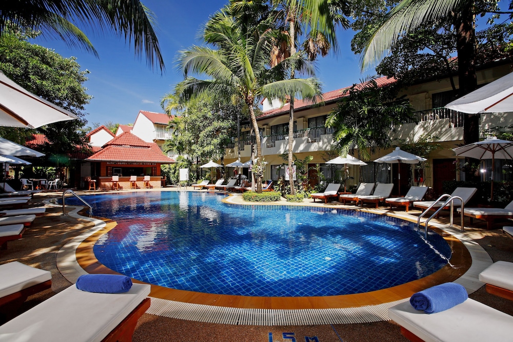 Horizon Patong Beach Resort & Spa