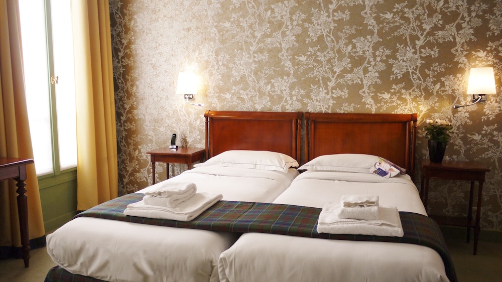 HotelHome Paris 16
