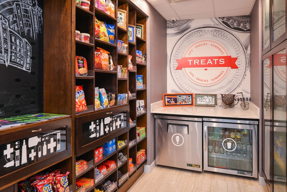 Hampton Inn & Suites Denver-Speer Boulevard