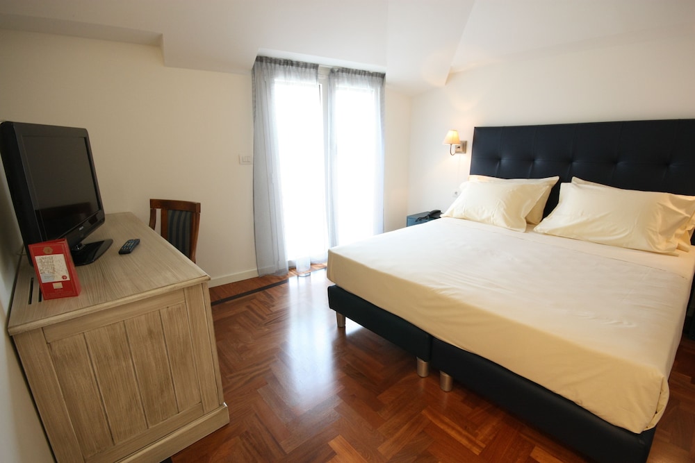 Hotel Plinius