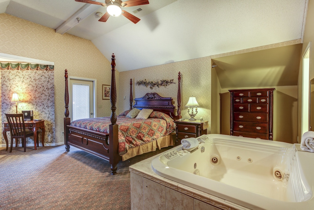 Afton House Inn