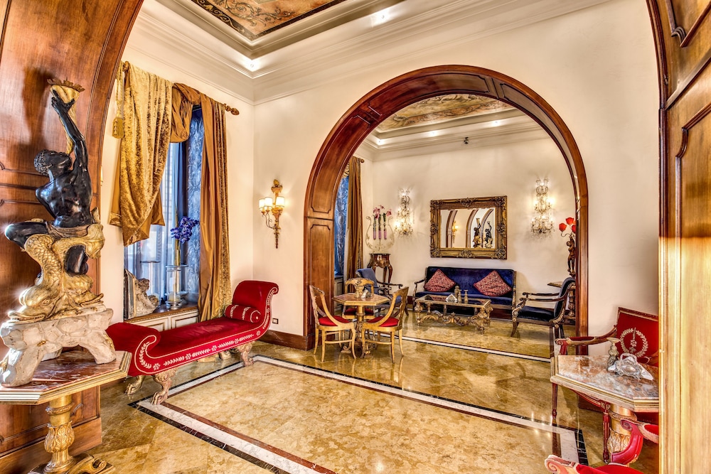 Hotel Romanico Palace