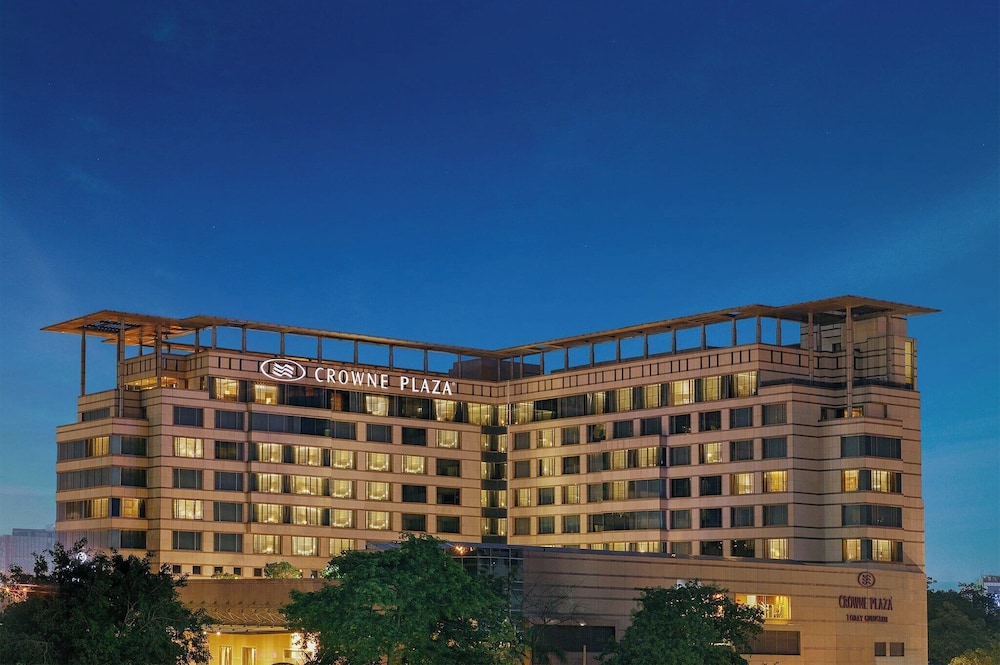 Crowne Plaza Hotel Gurgaon, an IHG Hotel