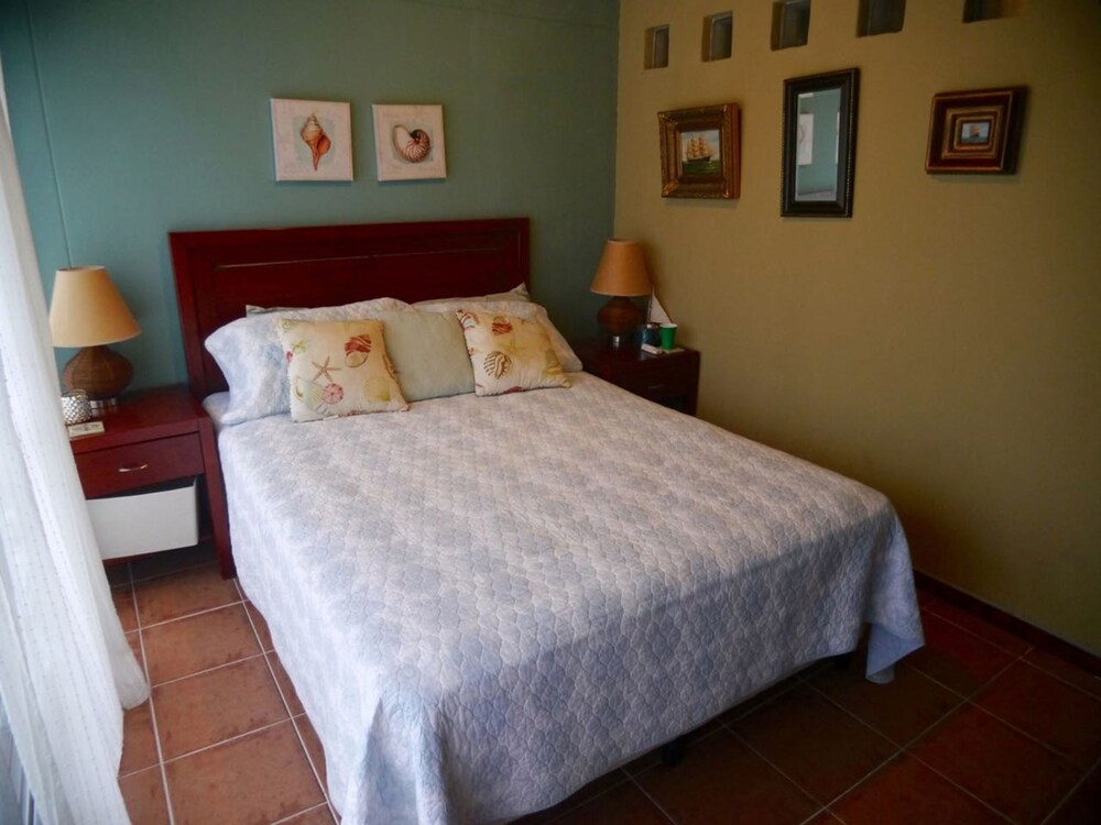 Room at Decameron Golf Course