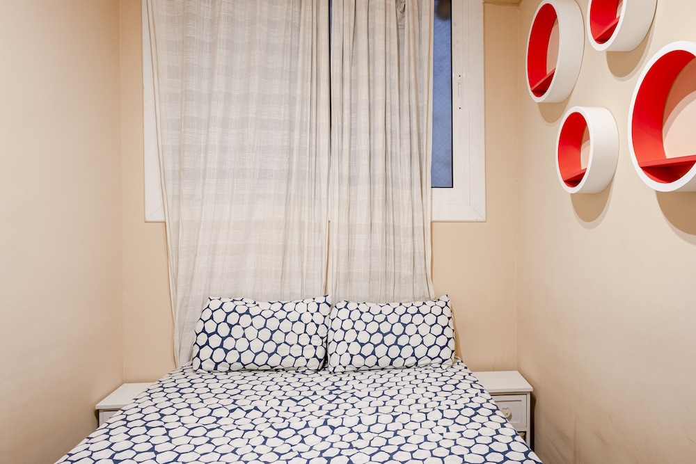 Comfortable 3BR Apartment Close to Placa Espana and Sants Station