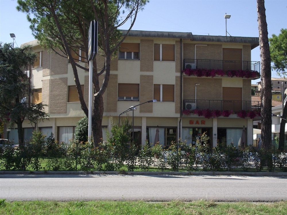Ausonia Hotel Ristorante