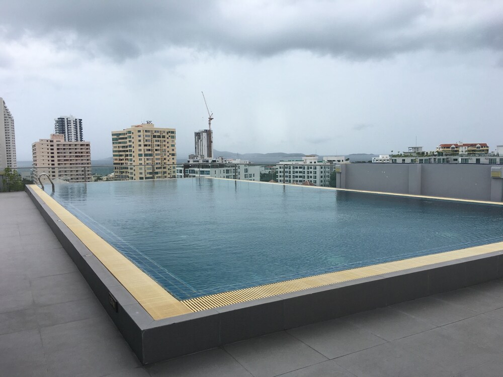 The Winner Condo - 307 by Axiom