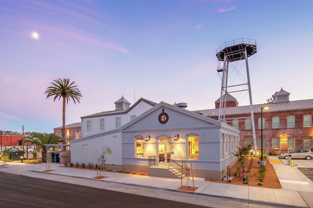 Hampton Inn Petaluma, CA