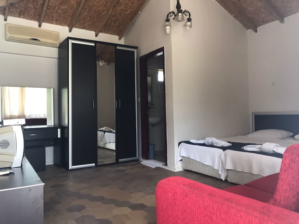 Derby Hotel