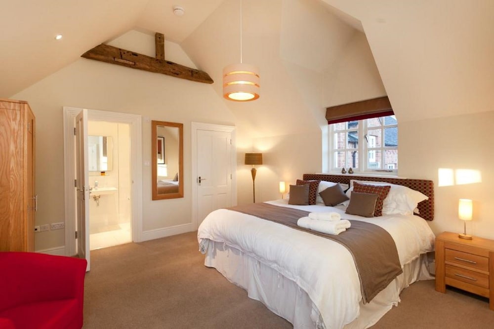 DBS Serviced Apartments - The Delven