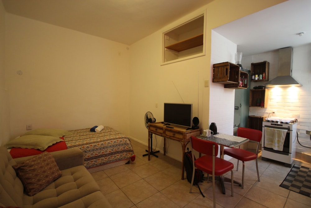 GoHouse Gois 206