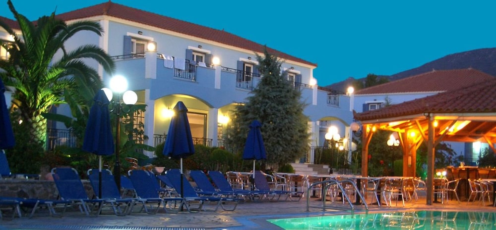 Blue Sky Hotel