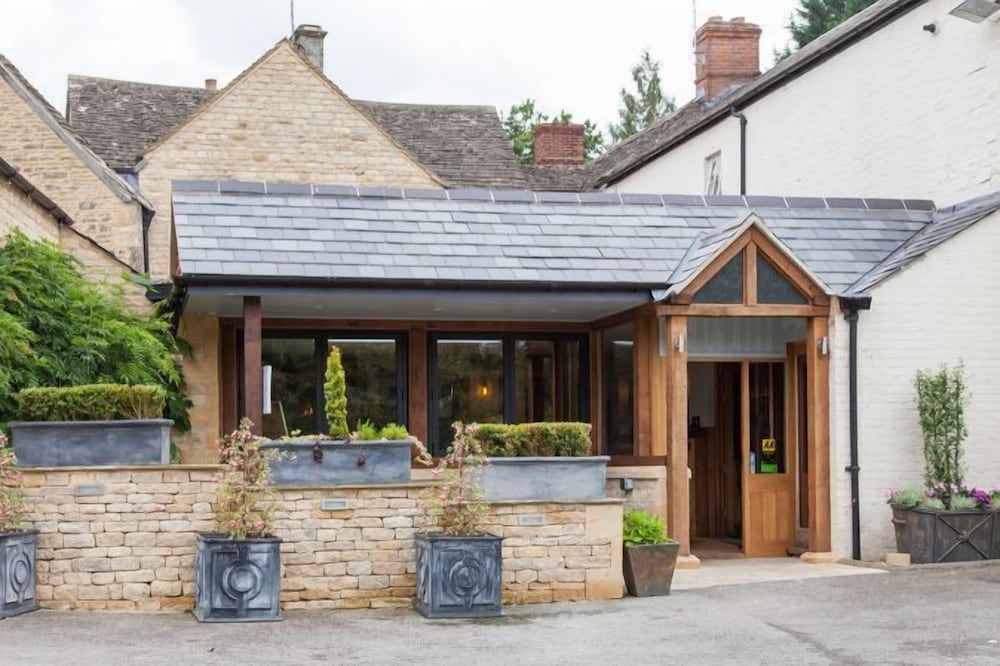 The Wychwood Inn