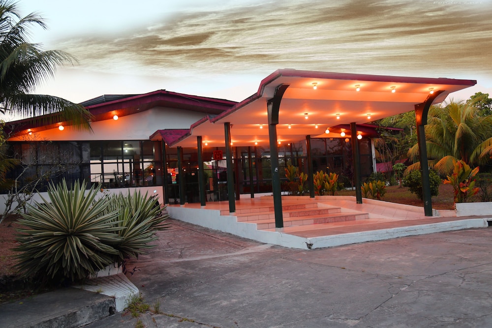 Hotel Sol Del Oriente