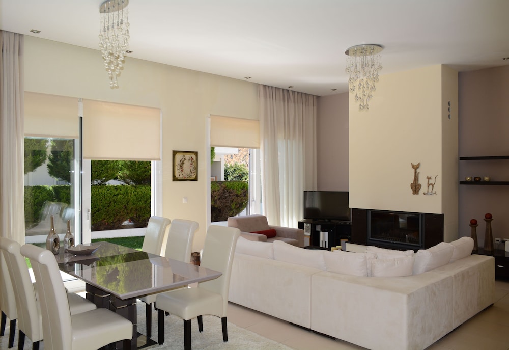 Chris Rea Villa