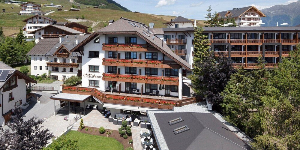Hotel Chesa Monte