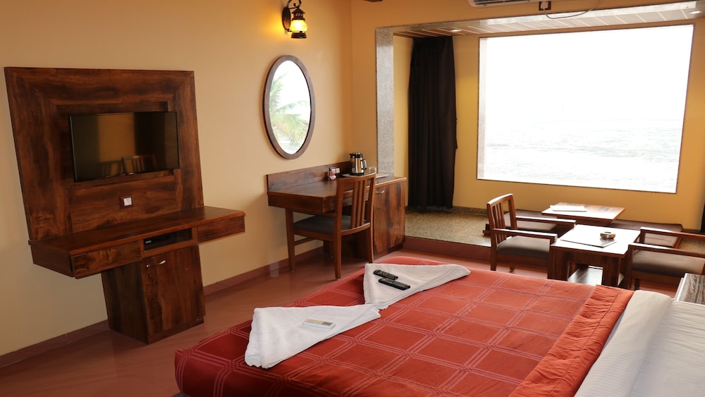 Palette - Hotel Ocean Inn