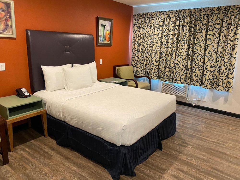 Motel 6 Ridgecrest, CA - China Lake