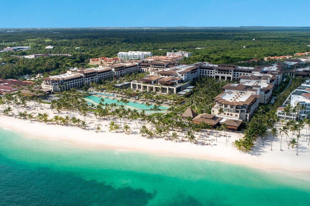 Unique Club at Lopesan Costa Bávaro - All Inclusive