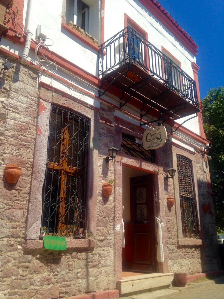 Cadis Pansiyon