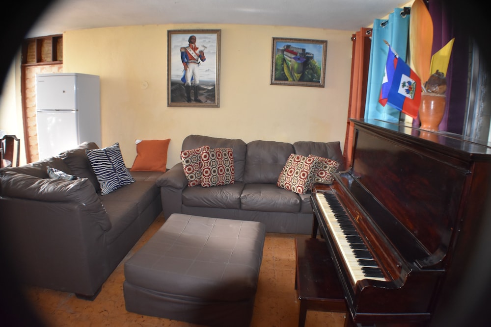 Backpackers Haiti