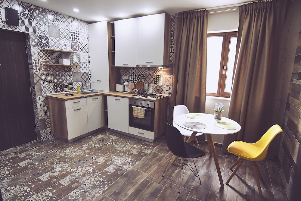 Fleurs de Temps Apartments