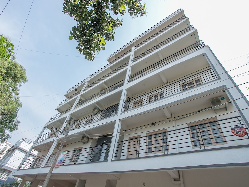 OYO 12776 SV Suites