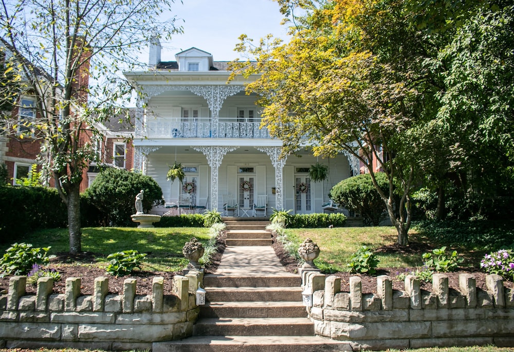 Governor's Inn B&B