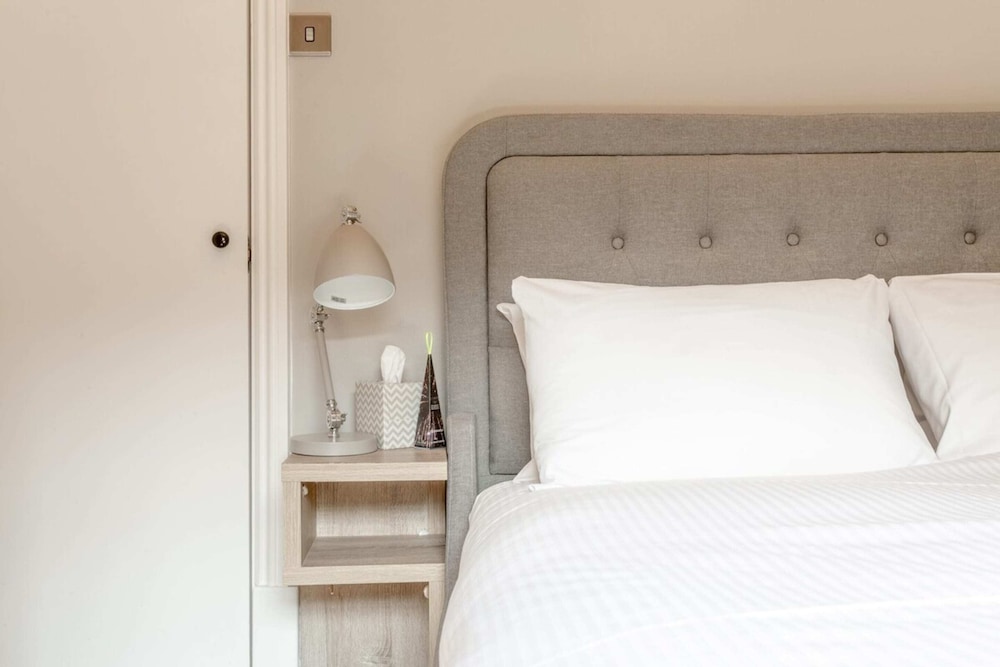 Vogue 1 Bedroom Pimlico Flat Near Victoria Station