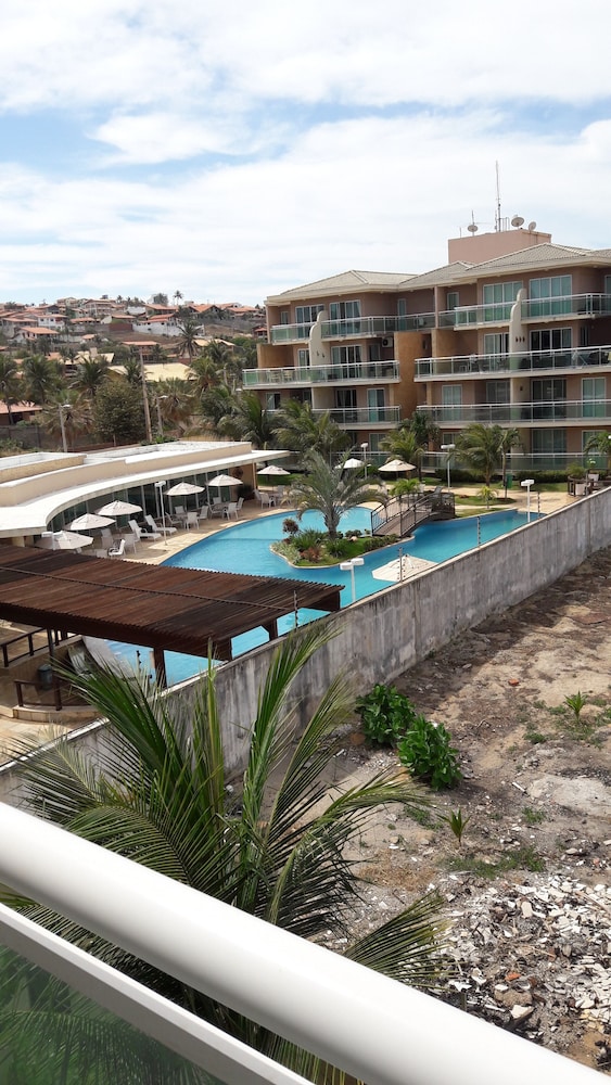 BEACH AQUIRAZ - COBERTURA LUXO