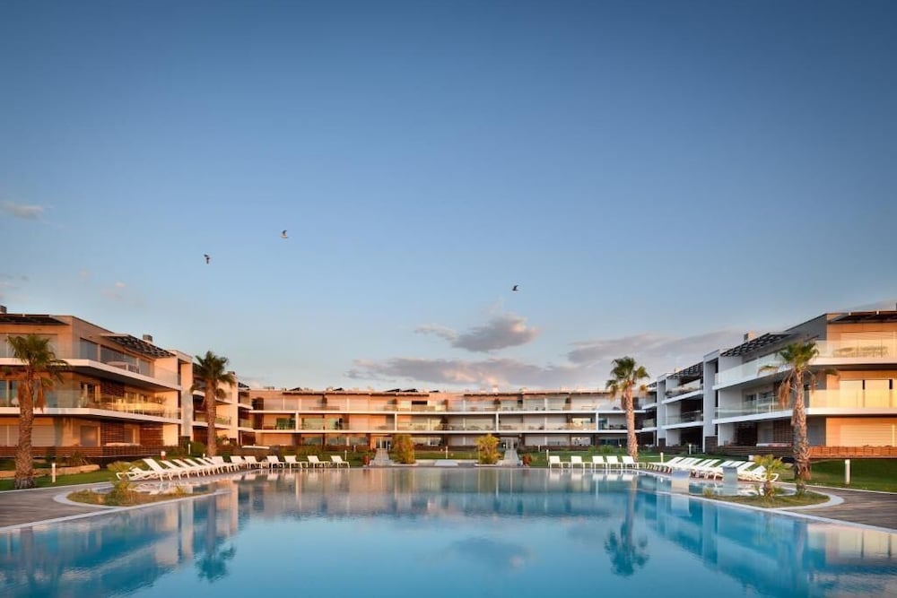 Praia do Sal Lisbon Resort