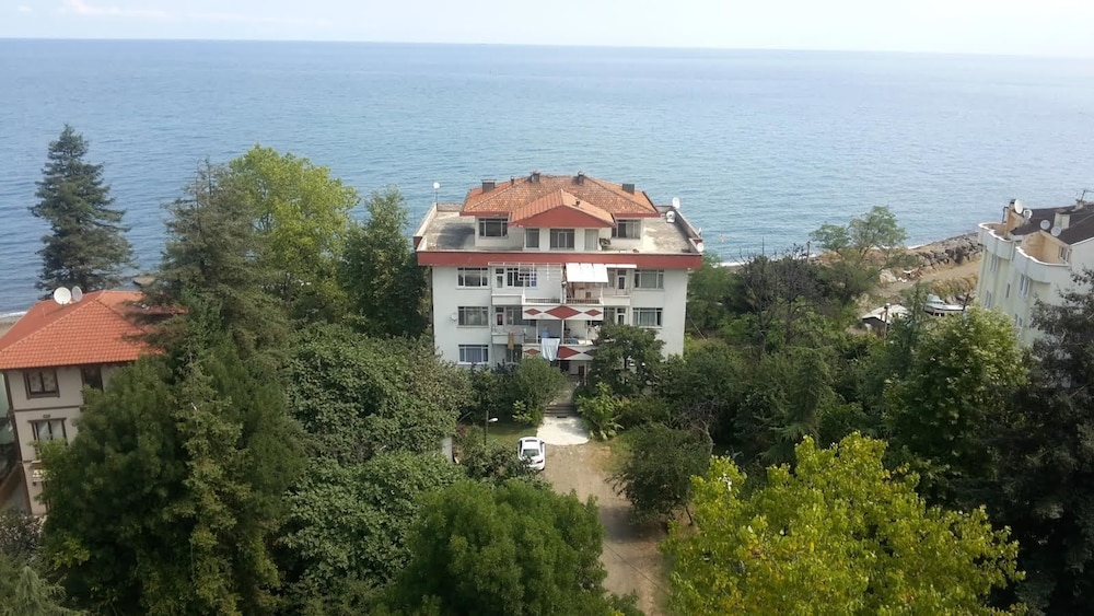 Hacisalihoglu Apart