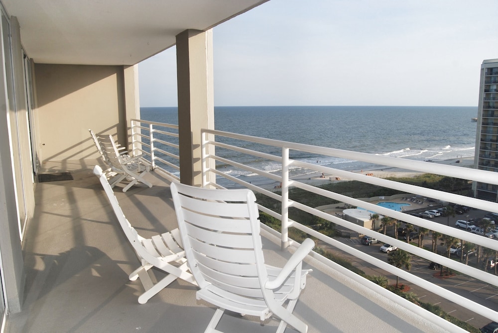 North Hampton 1105 3 Bedroom 3 Bath Ocean View Condo by Redawning